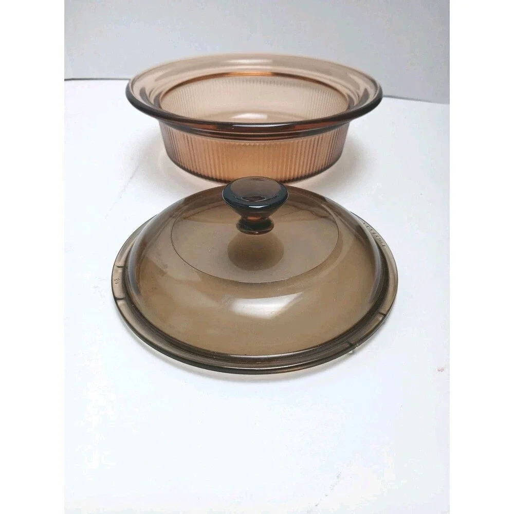 Vintage Visions Corning Ware V-30-B 24oz Amber Glass Casserole Dish w/ V-1-C Lid